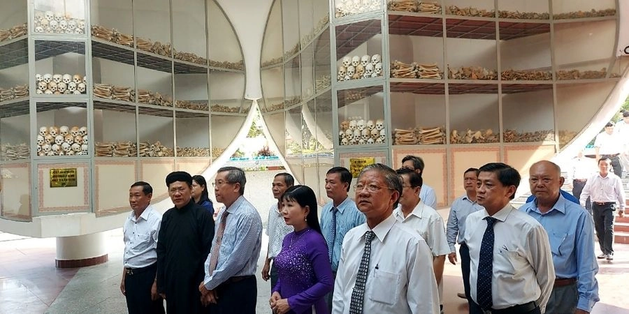 Khu chứng tích vụ thảm sát Ba Chúc 