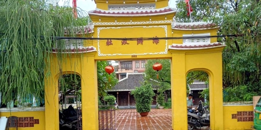 Các địa điểm tham quan tại khu di tích Miếu Linh Linh