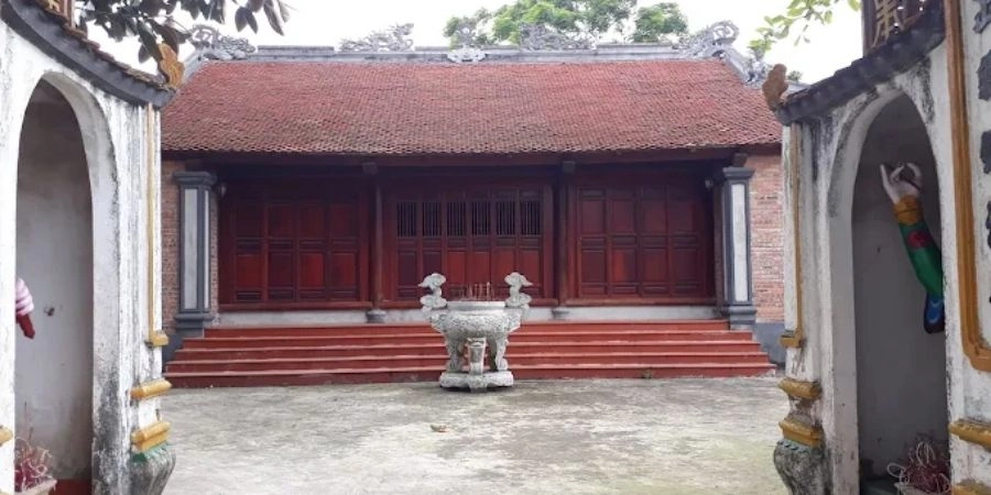 Giáo dục truyền thống và phát triển du lịch