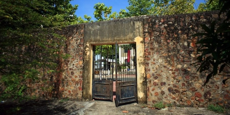 Những lưu ý khi ghé thăm nhà tù Hà Tiên