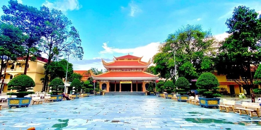 Lịch sử chùa Hoằng Pháp