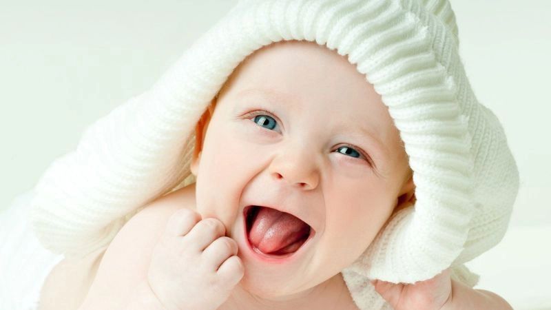 Các yếu tố ảnh hưởng đến ngoại hình thai nhi