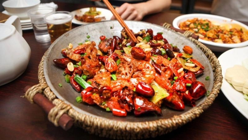 Mẹo dân gian giúp chuyển dạ nhanh nhờ ăn uống