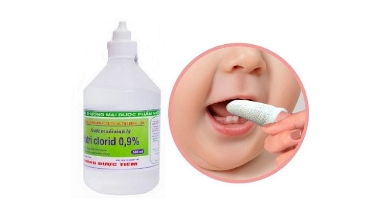 Mẹo dân gian giúp bé sơ sinh hết nanh sữa nhanh