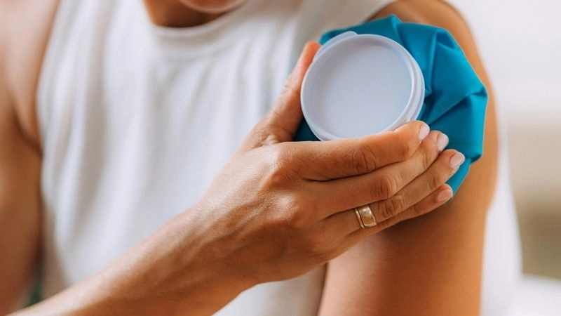Cách xử lý khi bị ong bắp cày đốt an toàn và hiệu quả