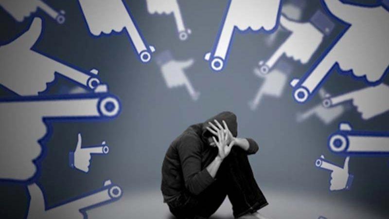 Tác hại của mạng xã hội vượt ngoài tầm kiểm soát