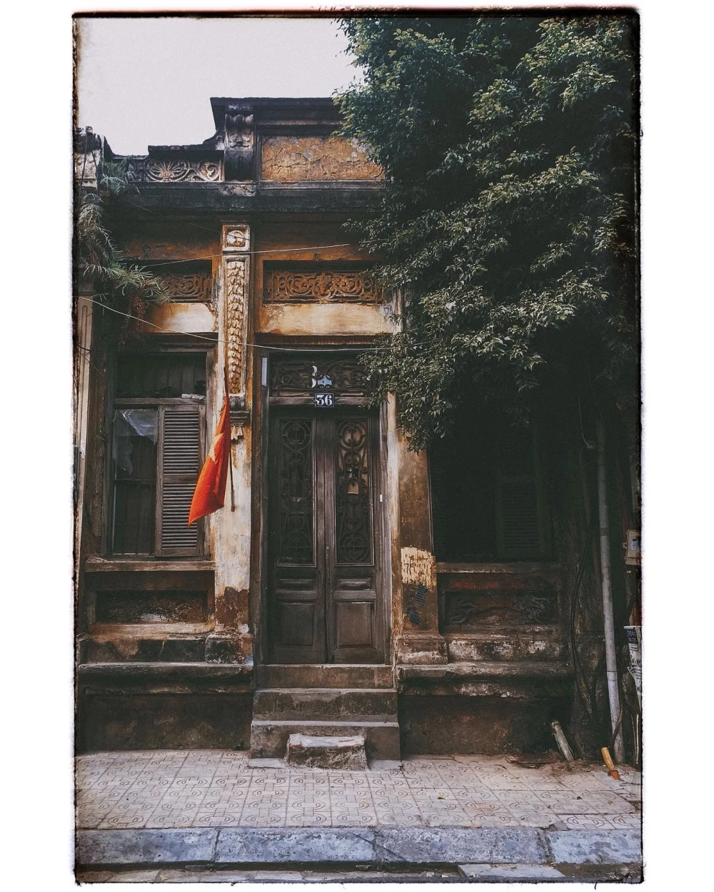 Hình ảnh người Hà Nội xưa thanh lịch trong tà áo dài