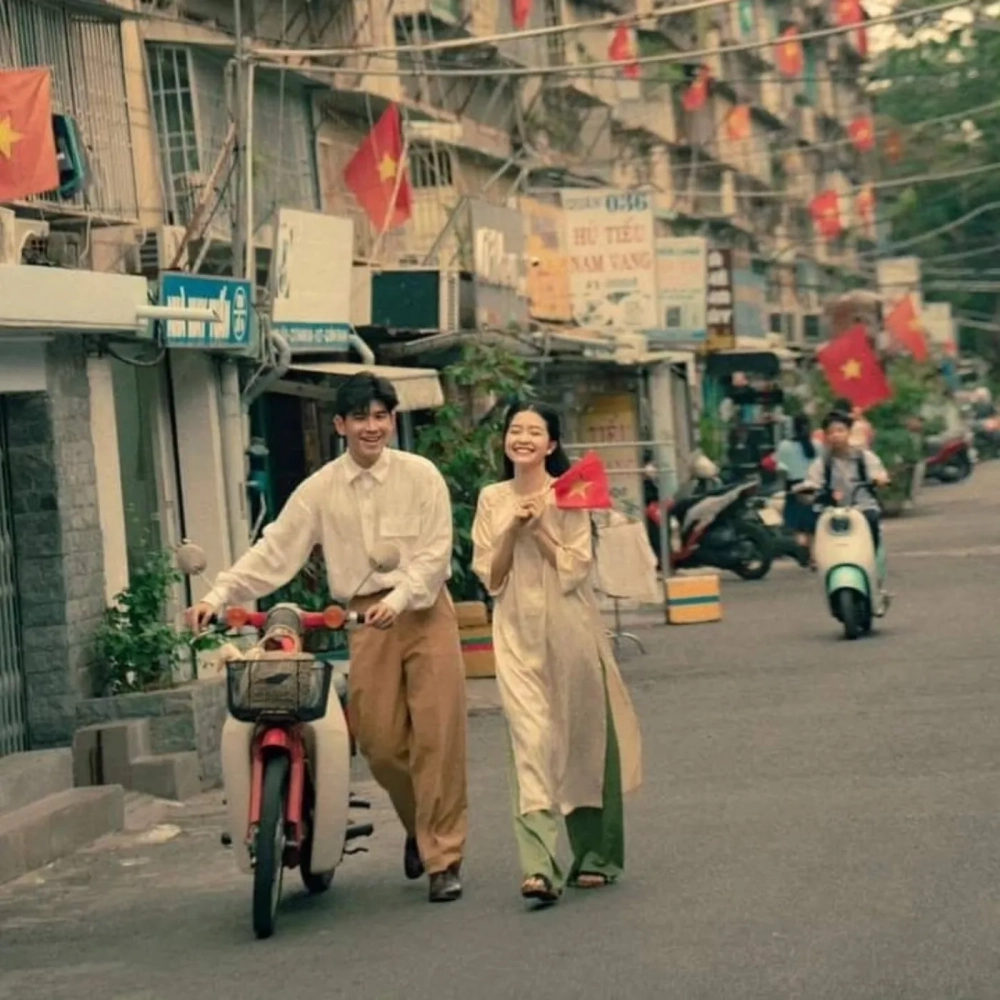 Phố phường Hà Nội xưa nhộn nhịp tiếng xe ngựa