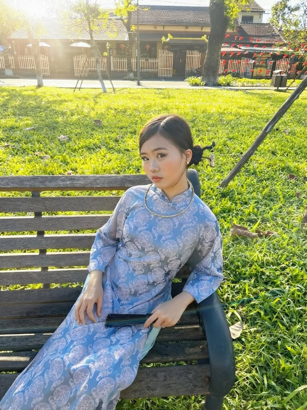 Bộ sưu tập tà áo dài Việt Nam qua thời kỳ thăng trầm